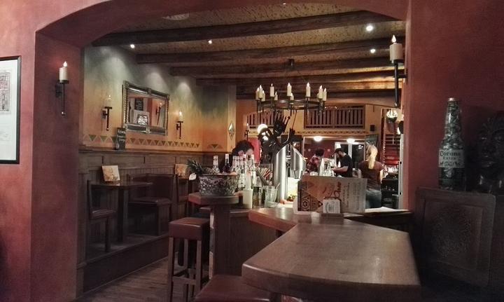 El Paso (cantina y bar mexicano)